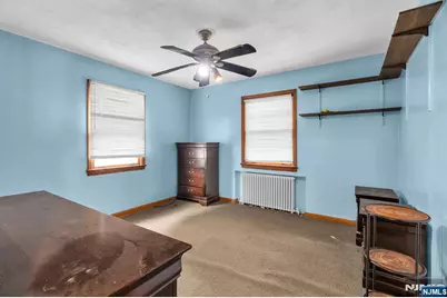 123 Summit Avenue, Elmwood Park, NJ 07407 - Photo 31
