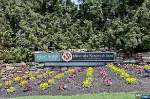 1 Gray Rock Dr 11, Vernon, NJ 07462 - Photo 1