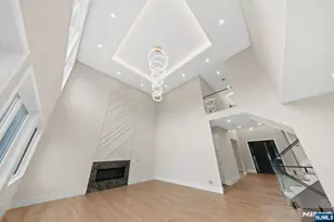 317 Edstan Way, Paramus, NJ 07652 - Photo 15
