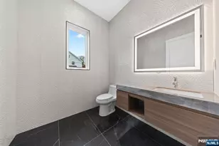 317 Edstan Way, Paramus, NJ 07652 - Photo 17