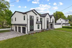 317 Edstan Way, Paramus, NJ 07652 - Photo 3