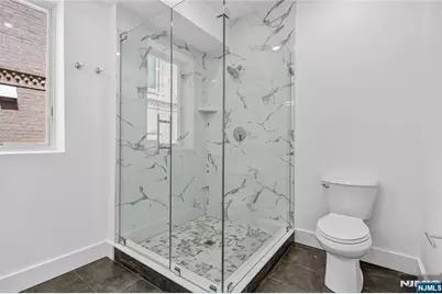 46 Hudson Avenue B #B, Edgewater, NJ 07020 - Photo 19
