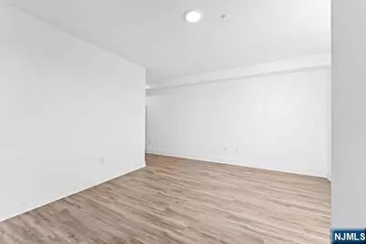 520 Cliff Street 319 #319, Fairview, NJ 07022 - Photo 11