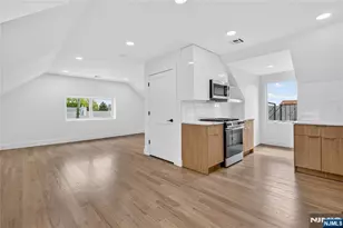 46 Hudson Ave C, Edgewater, NJ 07020 - Photo 5