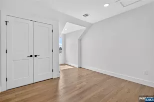 46 Hudson Ave C, Edgewater, NJ 07020 - Photo 11