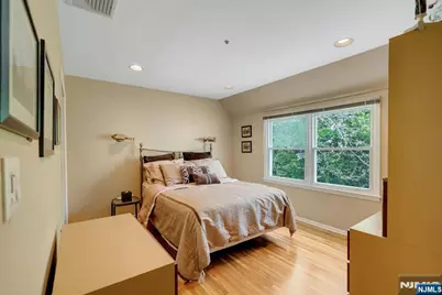 42-09 Cosgrove Court, Fair Lawn, NJ 07410 - Photo 25