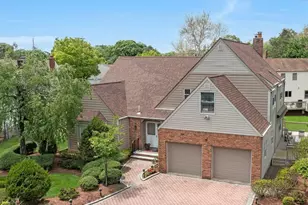 42-09 Cosgrove Ct, Fair Lawn, NJ 07410 - Photo 1