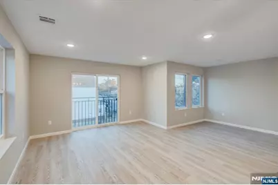1081 18th Avenue, Newark, NJ 07106 - Photo 7