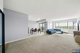 150 Overlook Ave 8D, Hackensack, NJ 07601 - Photo 3