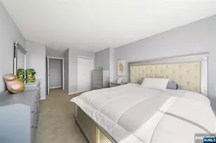 150 Overlook Ave 8D, Hackensack, NJ 07601 - Photo 13