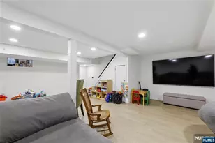 4 Lois Ave, Demarest, NJ 07627 - Photo 23