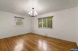 32 Beechwood Rd, Cresskill, NJ 07626 - Photo 11