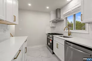 32 Beechwood Rd, Cresskill, NJ 07626 - Photo 3