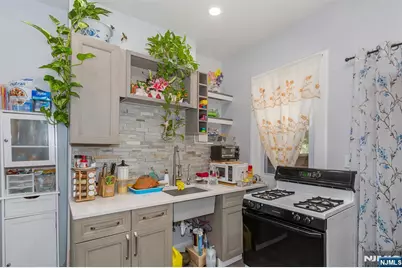 94 Summer Street, Passaic, NJ 07055 - Photo 23