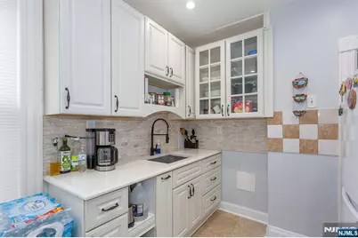 94 Summer Street, Passaic, NJ 07055 - Photo 9