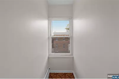 239 Crescent Lane 8 #8, Cliffside Park, NJ 07010 - Photo 15