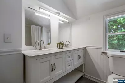 20 W Saddle River Road, Waldwick, NJ 07463 - Photo 27