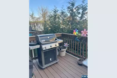 8 Leary Avenue G #G, Bloomingdale, NJ 07403 - Photo 13