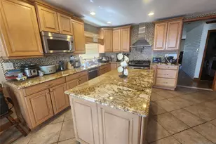 210 Newark Ave, Lyndhurst Township, NJ 07071 - Photo 9