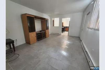 210 Newark Avenue, Lyndhurst Township, NJ 07071 - Photo 23