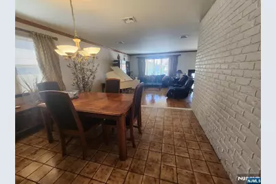 210 Newark Avenue, Lyndhurst Township, NJ 07071 - Photo 5