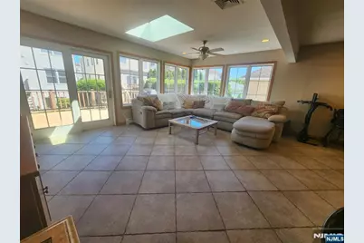 210 Newark Avenue, Lyndhurst Township, NJ 07071 - Photo 11