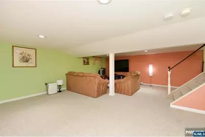 11-01 1st Street, Fair Lawn, NJ 07410 - Photo 19