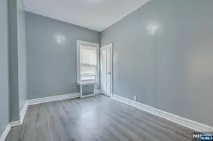 37 Blum St, Newark, NJ 07103 - Photo 7