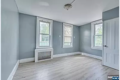 37 Blum Street, Newark, NJ 07103 - Photo 21