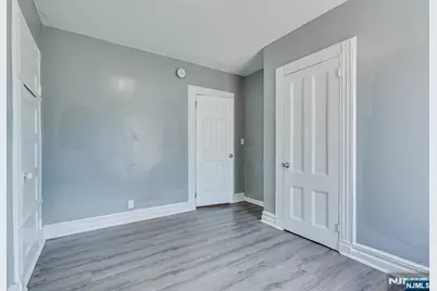 37 Blum Street, Newark, NJ 07103 - Photo 13