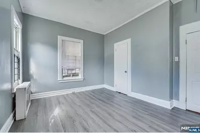 37 Blum Street, Newark, NJ 07103 - Photo 17