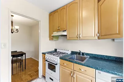 415 Claremont Avenue C004A #C004A, Montclair, NJ 07042 - Photo 15