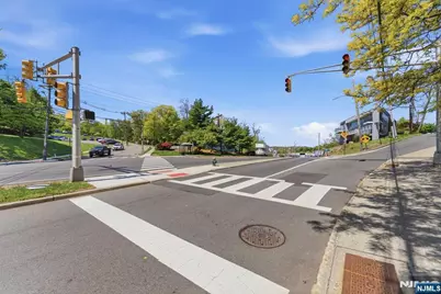 415 Claremont Avenue C004A #C004A, Montclair, NJ 07042 - Photo 49