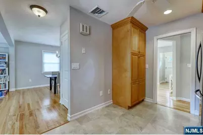 230 Pinelynn Road, Glen Rock, NJ 07452 - Photo 7