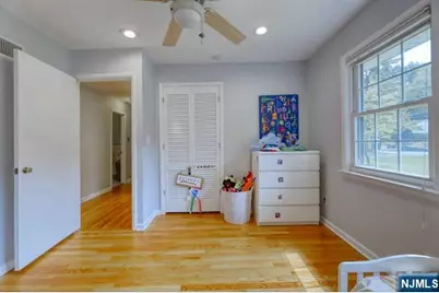 230 Pinelynn Road, Glen Rock, NJ 07452 - Photo 9