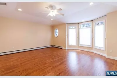 153 Old Palisade Road, Fort Lee, NJ 07024 - Photo 9