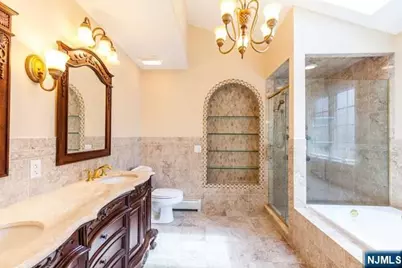 153 Old Palisade Road, Fort Lee, NJ 07024 - Photo 11