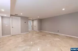 153 Old Palisade Rd, Fort Lee, NJ 07024 - Photo 23