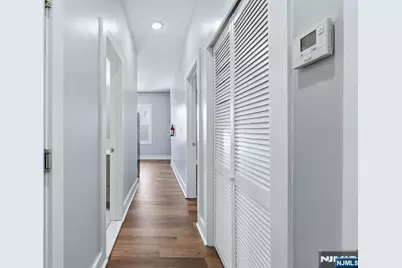 913 S 18th Street 2 #2, Newark, NJ 07108 - Photo 7