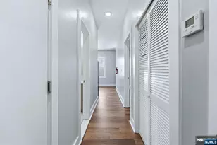 913 S 18th Street 2, Newark, NJ 07108 - Photo 7