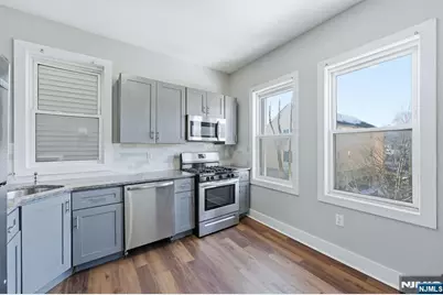 913 S 18th Street 2 #2, Newark, NJ 07108 - Photo 5