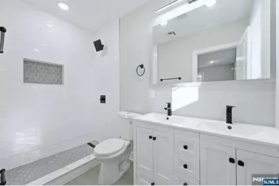 46 Eppirt Street, East Orange, NJ 07018 - Photo 7