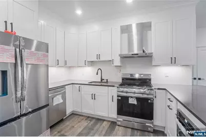 521 10th Street A1 #A1, Union City, NJ 07087 - Photo 5