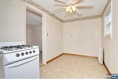 110 Canterbury Avenue, North Arlington, NJ 07031 - Photo 23