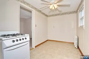 110 Canterbury Ave, North Arlington, NJ 07031 - Photo 23