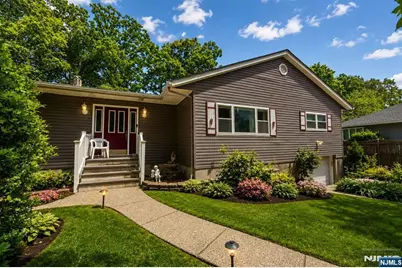 135 Skyline Lakes Drive, Ringwood, NJ 07456 - Photo 9