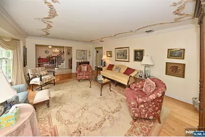 16 Knollwood Road, Upper Saddle River, NJ 07458 - Photo 9