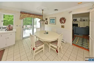 16 Knollwood Road, Upper Saddle River, NJ 07458 - Photo 15