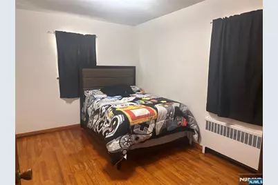 239 Riverview Place, Cliffside Park, NJ 07010 - Photo 7