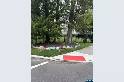 211 Paterson Avenue 2nd Fl #2nd Fl, Midland Park, NJ 07432 - Photo 33